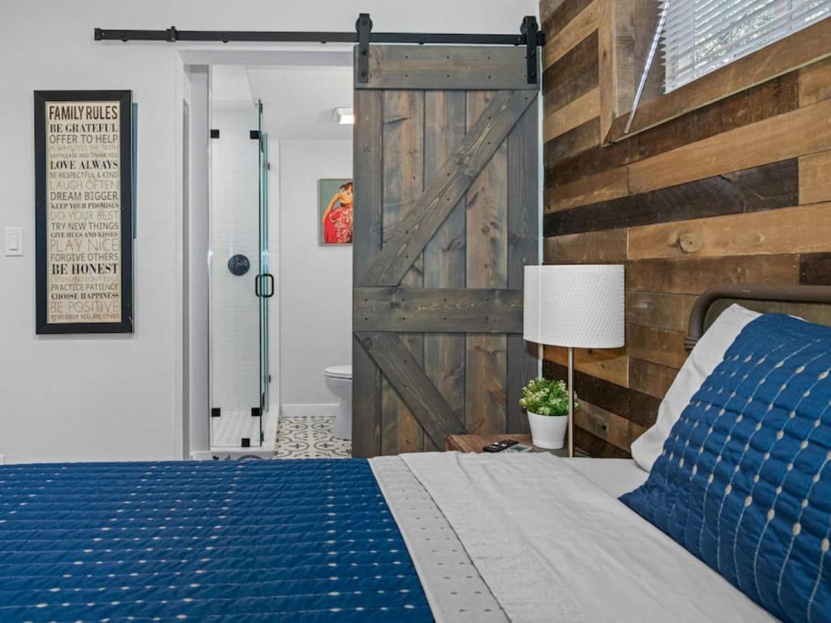 South Location Efficiency Apartment Tampa